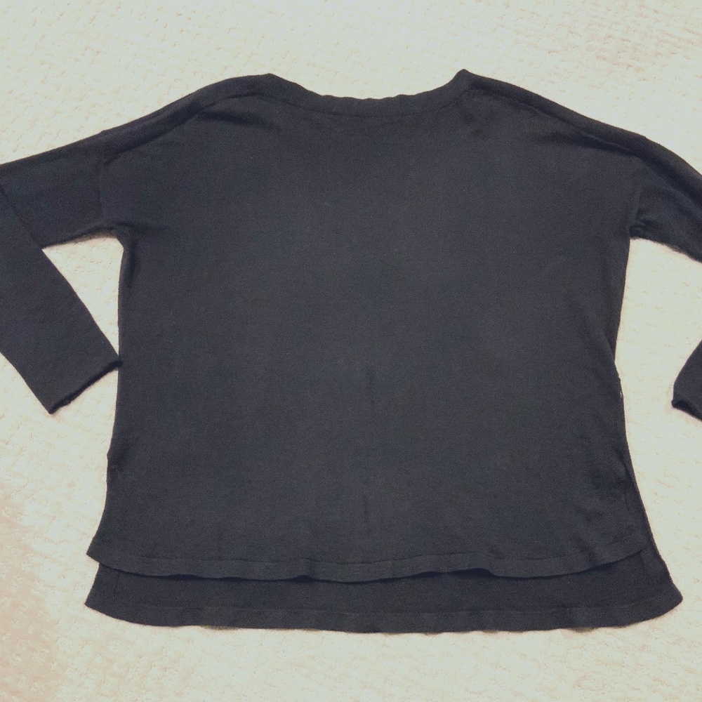 VINCE Black cotton blend sweater. Boatneck. Medium